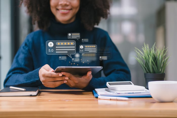 Como a qualidade no bordado impacta a percepção dos clientes