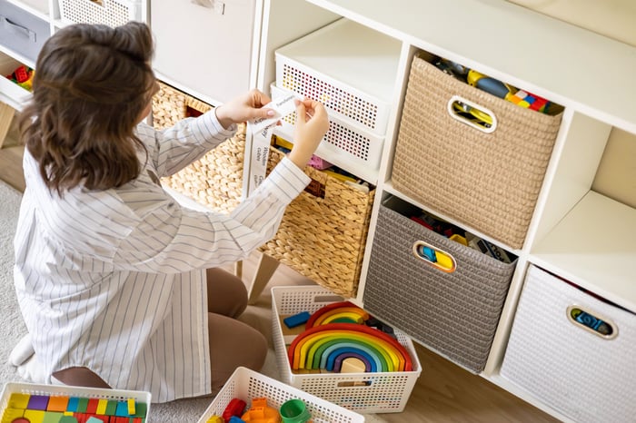 Como organizar os brinquedos do bebê