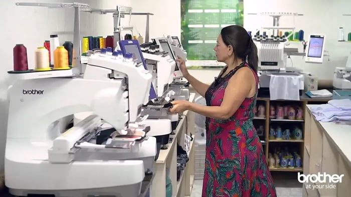 Line-up de bordadeiras PR da Stitch Bordados