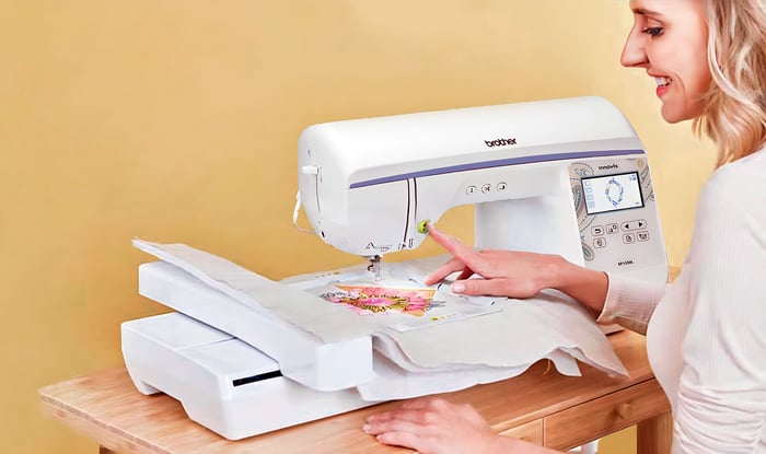 Máquina de bordado Brother BP1530L